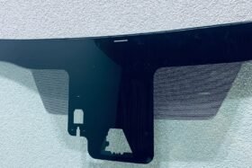 Предно стъкло TOYOTA YARIS IV 2020- MAZDA 2 HYBRID 2022- КАМЕРА+СЕНЗОР-2 на ниска цена