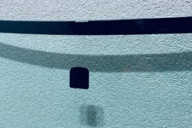 Предно стъкло TOYOTA YARIS VERSO MPV 2002-2005-2 на ниска цена