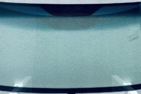 Предно стъкло VOLVO 640 1991-1998 на ниска цена