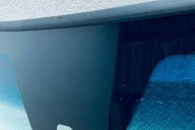 Предно стъкло VOLVO S60 2000-09 V70 XC70 2000-07-2 на ниска цена