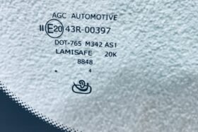 Предно стъкло VOLVO S60 V60 2018- АКУСТИКА+КАМЕРА+СЕНЗОР+GPS-3 на ниска цена