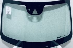 Предно стъкло VOLVO V60 S60 2018- КАМЕРА+СЕНЗОР+GPS+ОТОПЛЕНИЕ РАЗПРОДАЖБА на ниска цена