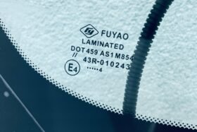 Предно стъкло VOLVO XC40 V40 CROSSCOUNTRY 2012- СЕНЗОР + КАМЕРА + ОТОПЛЕНИЕ-3 на ниска цена