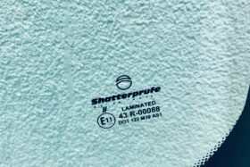 Предно стъкло VOLVO XC60 2013-2017 СЕНЗОР+CITY STOP-3 на ниска цена