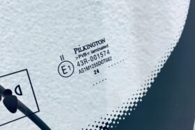 Предно стъкло VOLVO XC60 2013-2017 СЕНЗОР+Камера+Огрев-3 на ниска цена