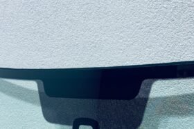 Предно стъкло VW BEETLE 3D 2011- СЕНЗОР+АНТЕНА-2 на ниска цена