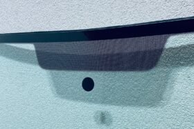 Предно стъкло VW CADDY 2004--2 на ниска цена