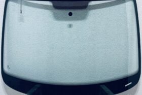 Предно стъкло VW CADDY 2004 - АНТЕНА на ниска цена