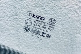 Предно стъкло VW GOLF IV VW BORA 1997-2004 СЕНЗОР ЗА ДЪЖД/ЗАЗОР.-3 на ниска цена