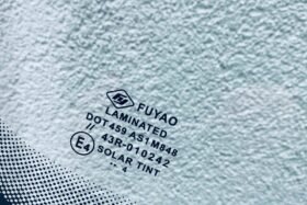 Предно стъкло VW GOLF PLUS 2005-2014 СЕНЗОР ЗА ДЪЖД/ЗАЗОР.-3 на ниска цена