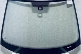 Предно стъкло VW GOLF V VI HBK 2003-2012 СОЛАРИЧНО + СЕНЗОР на ниска цена