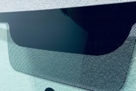 Предно стъкло VW GOLF VI CABRIO 2011 - АНТЕНИ-2 на ниска цена