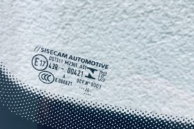 Предно стъкло VW GOLF VII 2016-2020 АКУСТИКА+СЕНЗОР-3 на ниска цена