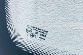 Предно стъкло VW GOLF VII 2016- АКУСТИКА+КАМЕРА+СЕНЗОР РАЗПРОДАЖБА-3 на ниска цена