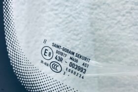 Предно стъкло VW GOLF VII 2016- АКУСТИКА+СОЛАР+СЕНЗОР + КАМЕРА+ОТОПЛЕНИЕ-3 на ниска цена