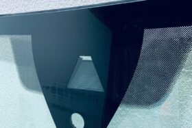 Предно стъкло VW GOLF VIII 2019- АКУСТИКА+КАМЕРА+СЕНЗОР-2 на ниска цена