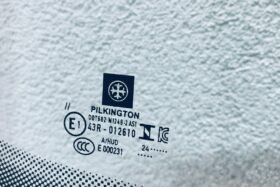 Предно стъкло VW GOLF VIII 2020- АКУСТИКА+КАМЕРА+СЕНЗОР+HUD НАМАЛЕНИЕ-3 на ниска цена