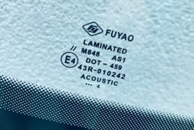 Предно стъкло VW ID BUZZ 2022 - АКУСТИКА + КАМЕРА + СЕНЗОР-3 на ниска цена