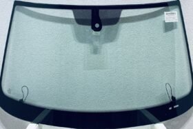 Предно стъкло VW PASSAT B8 2014-2019 АКУСТИКА+СЕНЗОР+ОГРЯВАНЕ на ниска цена