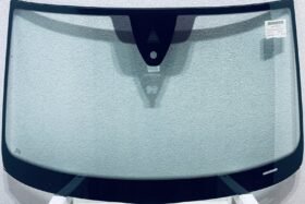 Предно стъкло VW PASSAT B8 2014- АКУСТИКА+КАМЕРА+СЕНЗОР РАЗПРОДАЖБА на ниска цена