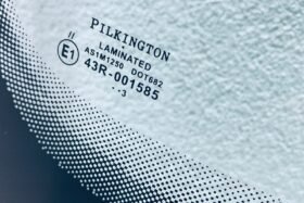 Предно стъкло VW POLO 2009-2017-3 на ниска цена