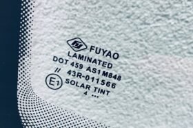 Предно стъкло VW POLO 9N 9N3 2002-2009-3 на ниска цена