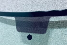 Предно стъкло VW POLO VI 2017- АКУ+ОЕ-2 на ниска цена