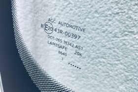 Предно стъкло VW TIAGO NIVUS 2021- VW POLO 2017- КАМЕРА+СЕНЗОР-3 на ниска цена