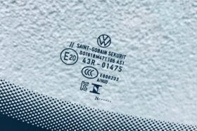 Предно стъкло VW TIGUAN 2024 - АКУСТИКА + КАМЕРА + СЕНЗОР + HUD ОРИГИНАЛ-3 на ниска цена