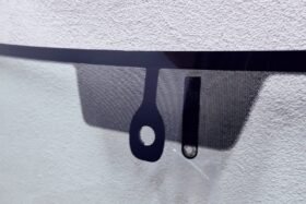 Предно стъкло VW TOURAN 2015- АКУСТИКА+СЕНЗОР+ОТОПЛЕНИЕ РАЗПРОДАЖБА-2 на ниска цена