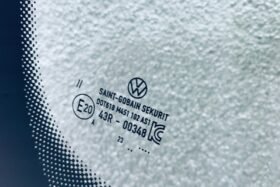 Предно стъкло VW TRANSPORTER T6 2016- КАМЕРА+СЕНЗОР ЗА ОТОПЛЕНИЕ+OE НАМАЛЕНИЕ-3 на ниска цена