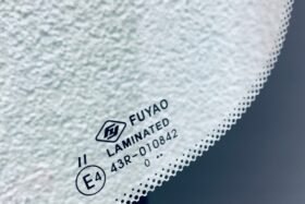 Предно стъкло BMW 1 F20/21 BMW 2 F22/F23-3 на ниска цена