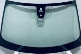 Предно стъкло за BMW 2 F44 2019- КАМЕРА+СЕНЗОР+ЦЕНА НАМАЛЕНА на ниска цена