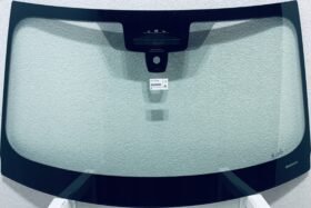 Предно стъкло за BMW 3 G20 2018 - АКУСТИКА + КАМЕРА + СЕНЗОР + HUD ОРИГИНАЛ на ниска цена