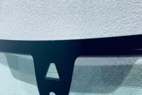 Предно стъкло за BMW 3 G20 G21 2018- АКУСТИКА+КАМЕРА+СЕНЗОР+HUD-2 на ниска цена