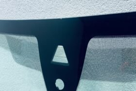 Предно стъкло за BMW 3 G20/G21 2018- АКУСТИКА+КАМЕРА+СЕНЗОР-2 на ниска цена