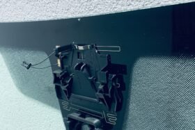 Предно стъкло за BMW 3 G20/G21 2018- АКУСТИКА+КАМЕРА+СЕНЗОР-4 на ниска цена