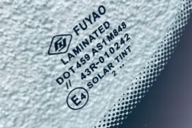 Предно стъкло за BMW 4 E89 2009-2016 СЕНЗОР-3 на ниска цена