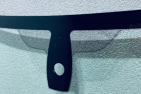 Предно стъкло за BMW 5 F10 F11 2010-2012 СЕНЗОР+HUD-2 на ниска цена