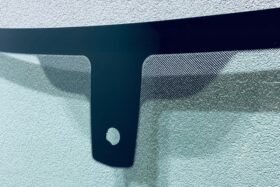 Предно стъкло за BMW 5 F10 F11 2012-2017 SEN+HUD-2 на ниска цена