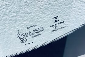 Предно стъкло за BMW 5 G30 G31 8.2020- КАМЕРА+СЕНЗОР+HUD CARLEX-3 на ниска цена