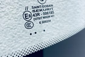 Предно стъкло за BMW 7 F01 F02 2012-2015 СЕНЗОР+КАМЕРА+HUD+ОРИГИНАЛ НАМАЛЕНИЕ-3 на ниска цена