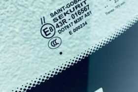 Предно стъкло за BMW i3 2013 - АКУСТИЧНО + СЕНЗОР ЗА ДЪЖД/ЗАЗОР.-3 на ниска цена