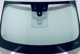 Предно стъкло за BMW X3 G01 2017 - АКУ+КАМ+СЕН на ниска цена