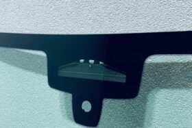 Предно стъкло за BMW X3 G01 2022 - АКУСТИКА + КАМЕРА + СЕНЗОР + HUD + OE-2 на ниска цена