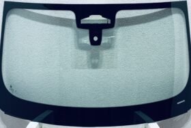 Предно стъкло за BMW X4 G02 2018 - АКУСТИКА + КАМЕРА + СЕНЗОР на ниска цена