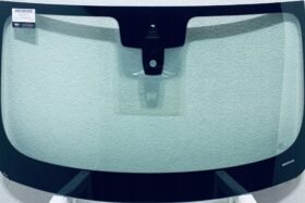 Предно стъкло за BMW X4 G02 2018 - АКУСТИКА + КАМЕРА + СЕНЗОР + HUD на ниска цена