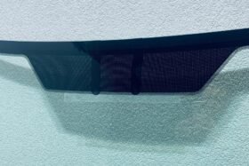 Предно стъкло за FORD TRANSIT CONNECT 2014- С ОГРЯВАНЕ-2 на ниска цена