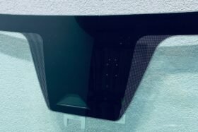 Предно стъкло за HYUNDAI TUCSON IV 2020 - АКУСТИКА + КАМЕРА-2 на ниска цена