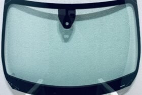 Предно стъкло за RENAULT EXPRESS 2021 - СЕНЗОР ЗА ДЪЖД/ЗАЗОР. на ниска цена